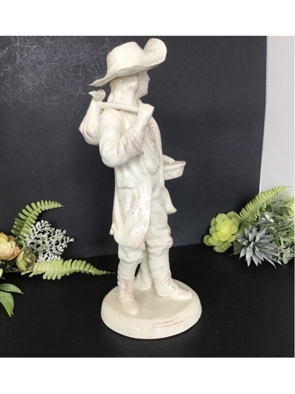 Vintage Jeanne Reed's Italian Gardener Man - Picture 3 of 4